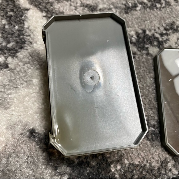 Swarovski Plastic Mirror Top Set of 2 Display Stands - Picture 11 of 12